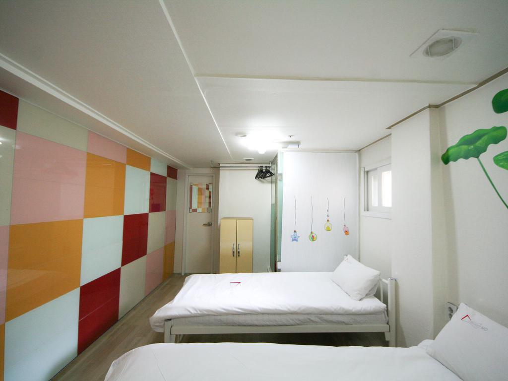Guesthouse Myeongdong Seoul Værelse billede
